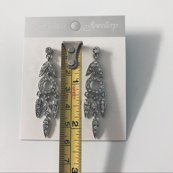 Silver tone Crystal Dangle Earrings - Picture 5 of 6